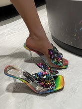 Sandalias de tacón alto con lazo de mariposa brillante
